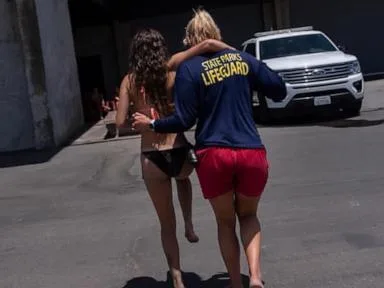 WATCH: Beaches on alert as stingray injuries rise
