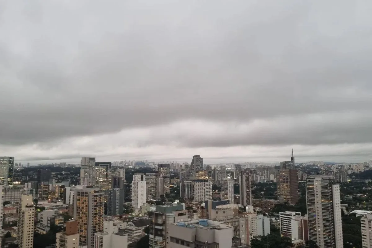 SP pode ter tempestades com granizo neste sábado, diz Defesa Civil