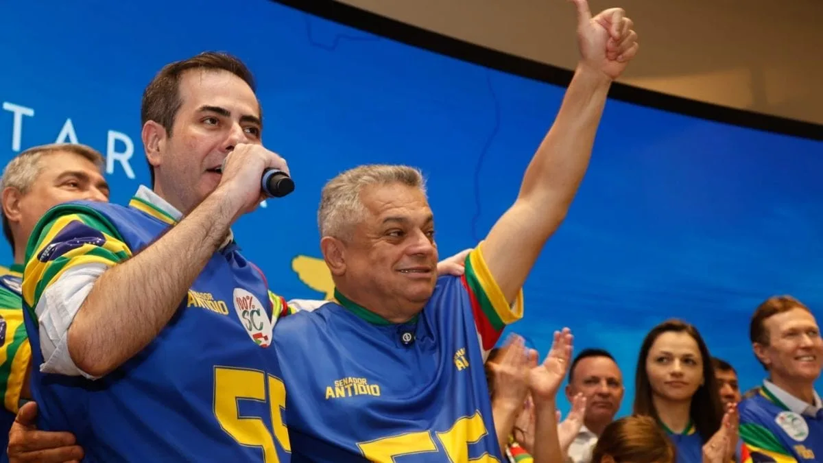 João Rodrigues declara R$ 2,1 milhões em bens ao TSE; vice Carlos Chiodini informa R$ 26,7 milhões