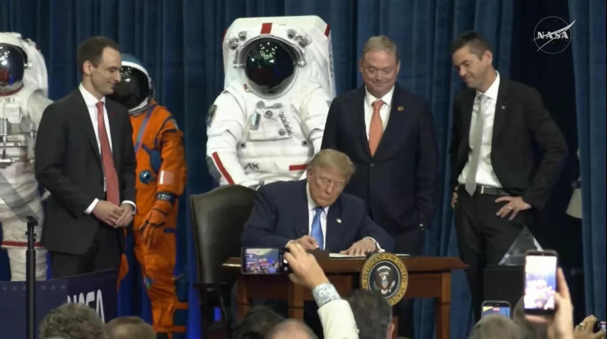 Trump assina decreto com a Nasa e cria primeira ‘Academia Espacial’ dos EUA