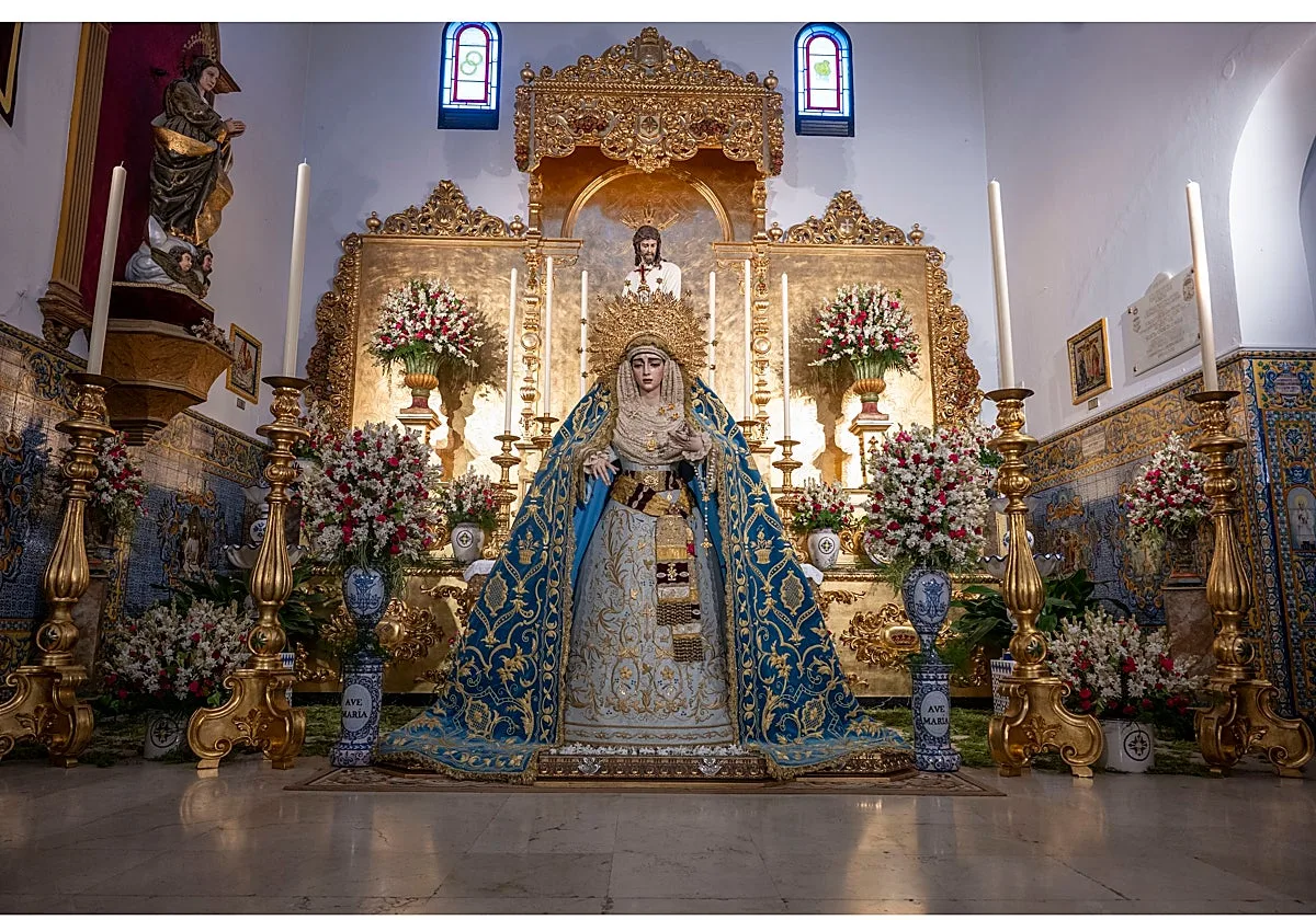 Doce horas junto a la Virgen de la Salud de San Gonzalo