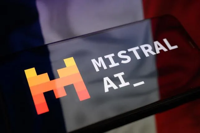 IA : Mistral et Reflection misent tout sur les modèles open source