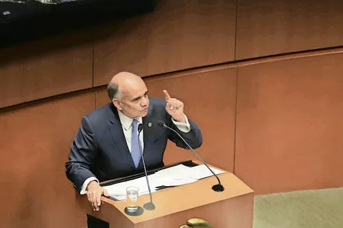 PRI rechaza propuesta de diputado de Morena para sancionar memes y stickers; acusa censura en redes sociales