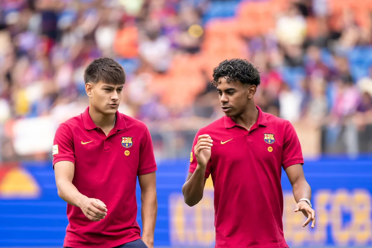 Brian Fariñas: un amigo de Lamine y un dorsal histórico