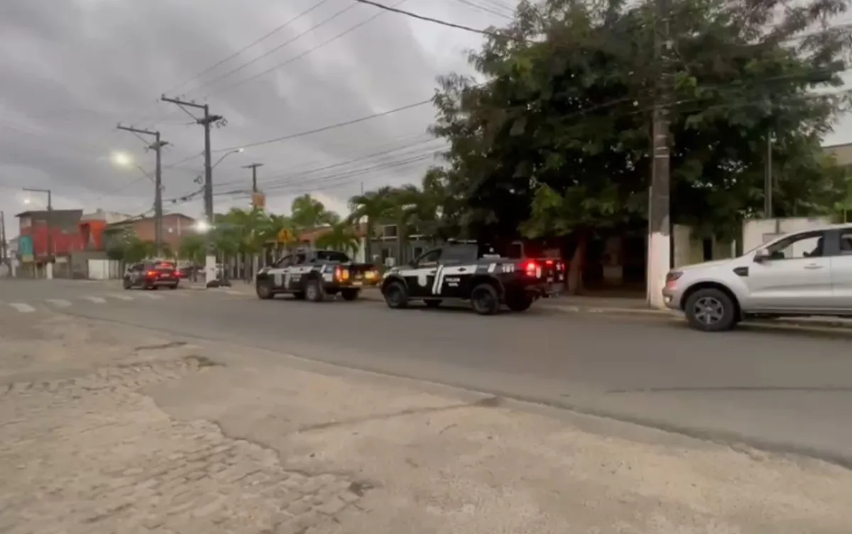 Cinco pessoas são presas durante operação contra tráfico de drogas no interior da Bahia