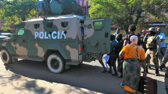 Comandante distrital da polícia e um português detidos em Moçambique