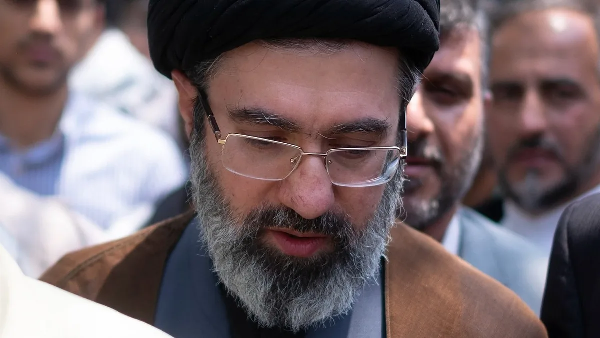 Líder iraniano não aparece em público há meses, mas Trump diz que continua a decidir nos bastidores