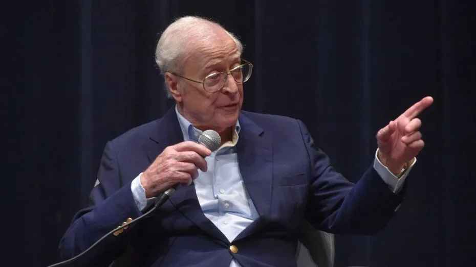 Wie Michael Caine helfen will, Deepfakes zu bekämpfen – und welche Rolle seine Stimme dabei spielt