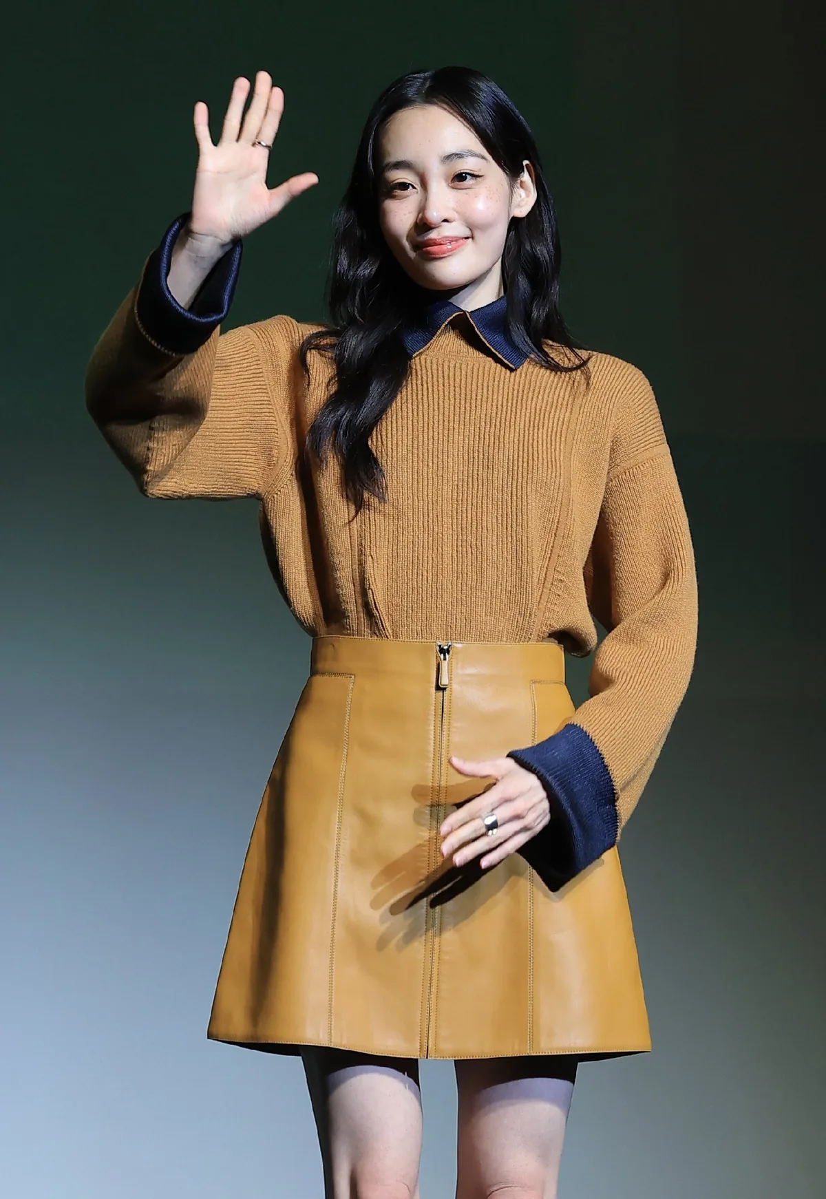 김민하 “20살 첫 부국제, 남자친구와 왔었다…핑크빛 기억” [31st BIFF]