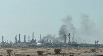 Riade confirma ataque contra sede da Aramco após ameaça de Houthis