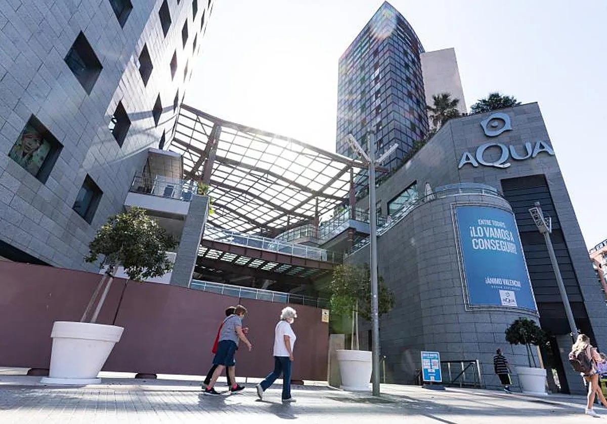 Qué abre y qué cierra en Valencia este viernes por el festivo del 9 d'Octubre