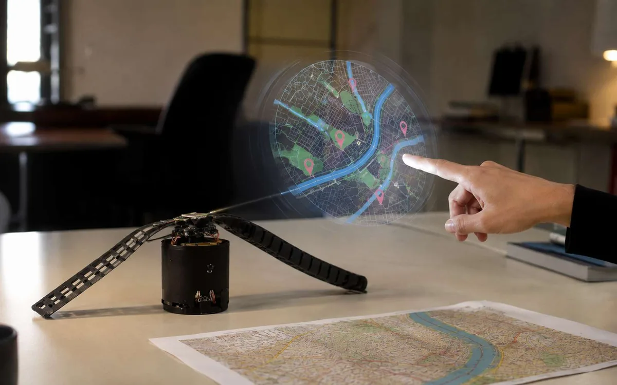 Cet écran tactile flotte dans l’air, et son fonctionnement est encore plus étonnant