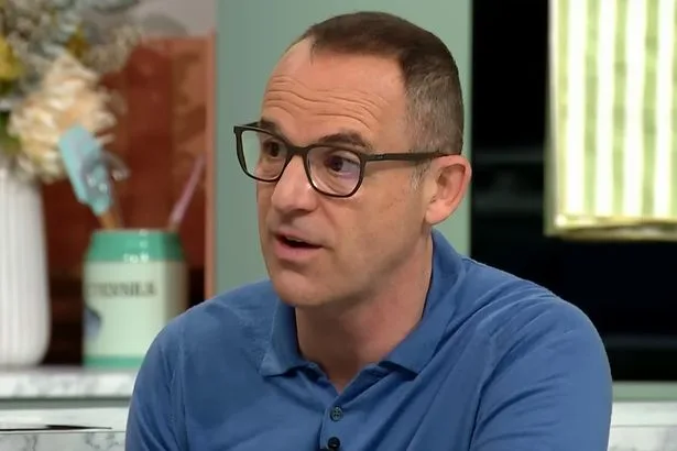 Martin Lewis hails high street bank's 'huge' £240 current account switching bonus