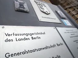 Bereitschaft zu Anschlag gezeigt: IS-Rückkehrerin steht in Berlin vor Gericht