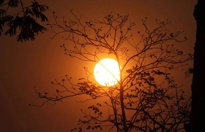 Sábado será de calor intenso e tempo seco, com sol e nuvens no Acre