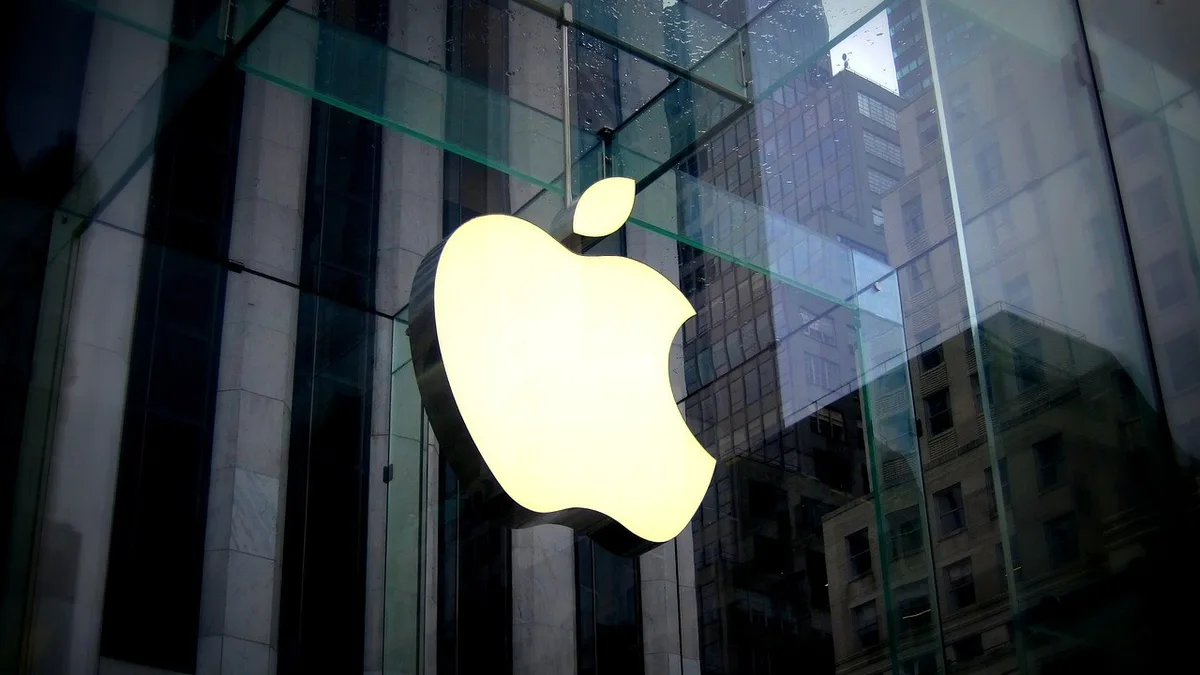 Apple em negociações com publishers para reforçar Siri com IA