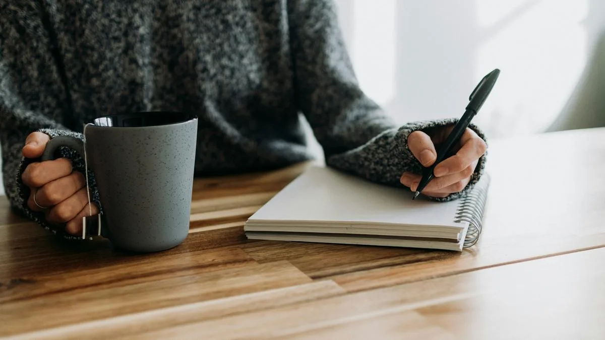 Why are only 10% of people left-handed?