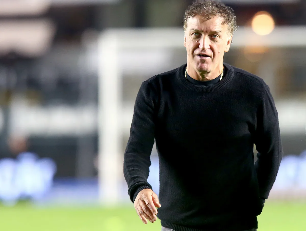 Cuca explica tática e elogia atuação do Santos em vitória: "Fizemos valer a força do grupo"