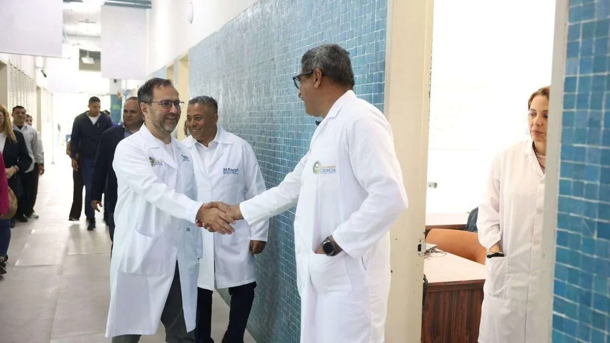 Inspeccionan avances científicos y tecnológicos en instalaciones del Ivic