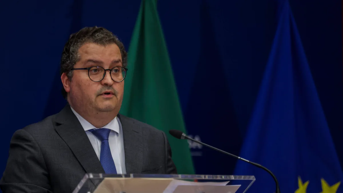 Excedente próximo de zero este ano após devolução de 800 milhões aos portugueses