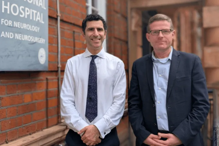 Surgeons successfully complete 1st-ever AI-assisted brain tumour removal