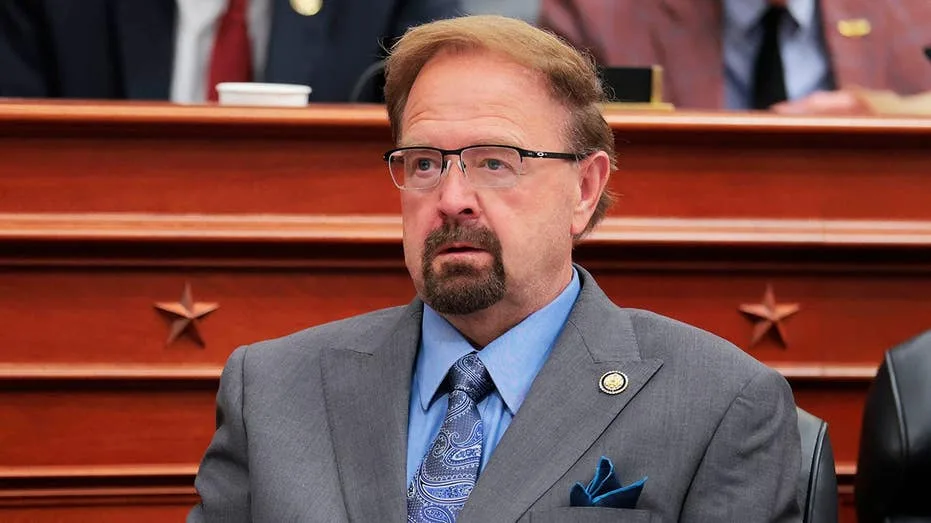 Republicans turn on House GOP lawmaker accused of late-night texts, lavish gifts to female staffers