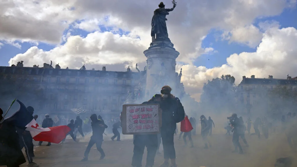 DIRECT - Journée de mobilisation commune en France: premières actions à Rennes, Lyon et Marseille