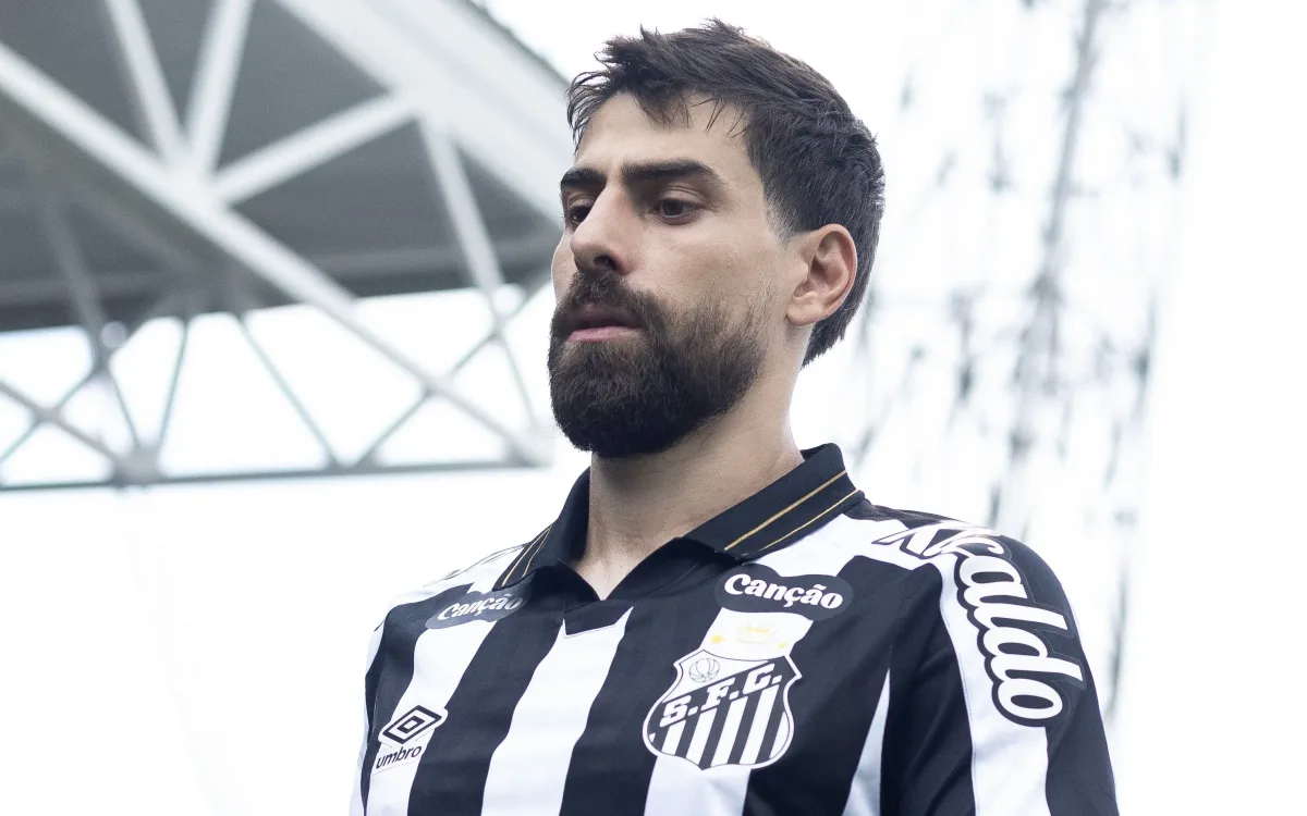 Dupla aproveita sequência no Santos e ganha confiança de Cuca em meio a baixas