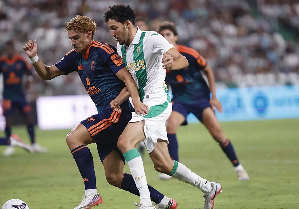 Adnane Ghailan se reivindica en sus últimas actuaciones y pide paso en el once del Córdoba CF