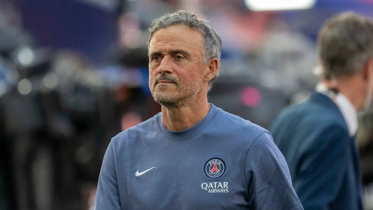 PSG: Luis Enrique pode acelerar venda de reforço que deu errado