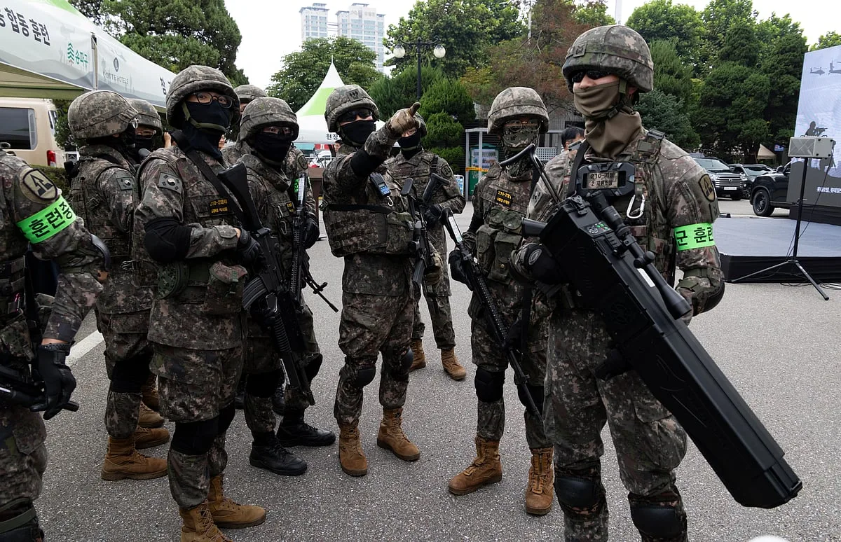 Exercícios militares entre EUA e Coreia do Sul encurtados após críticas de Trump