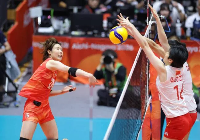 3세트 10-2에서 뒤집혔다...日 여자 배구 0-3 셧아웃 패배, 48년 만에 금메달 실패, 중국 3개 대회 연속 금메달
