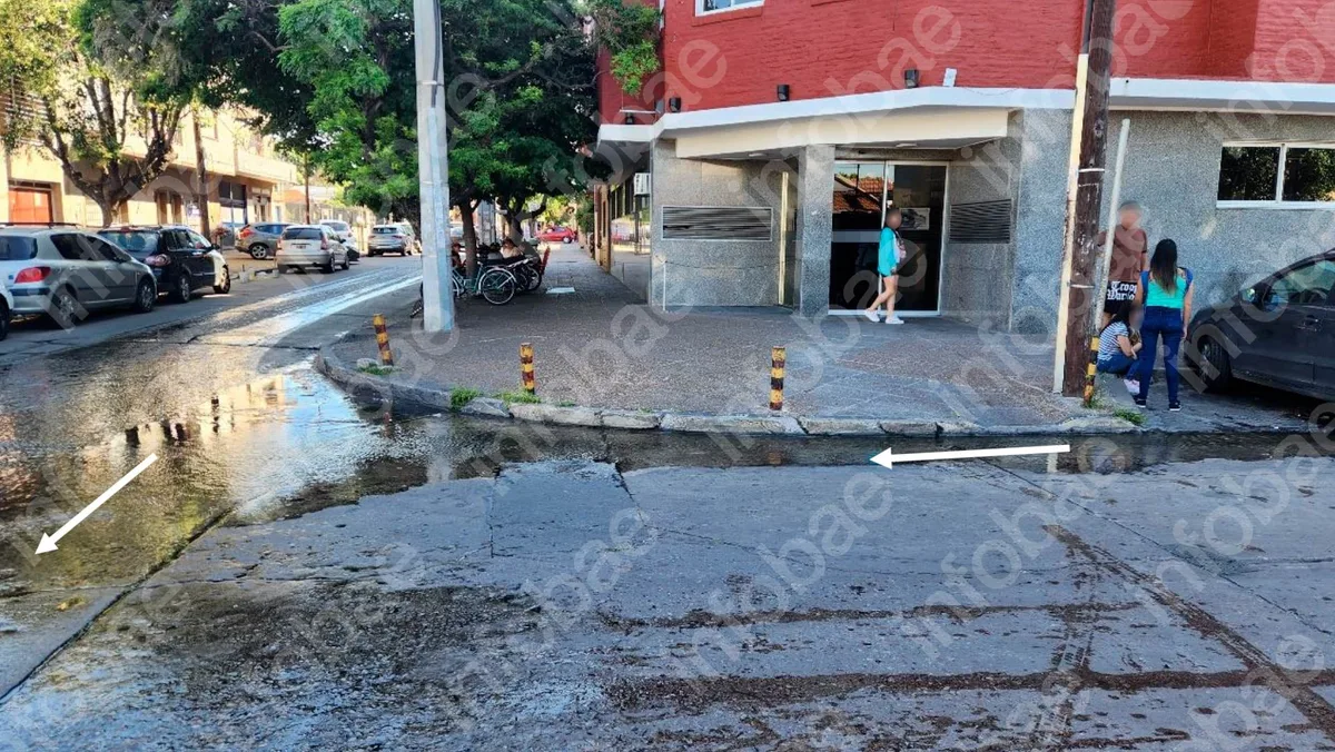 Murió mientras tramitaba un juicio contra un hospital privado por una caída en la vereda: su familia lo continuó, pero perdió y deberá pagar los gastos
