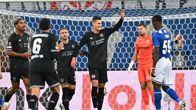 Europa League: Schick trifft doppelt vom Punkt: Bayer gewinnt auch in Posen