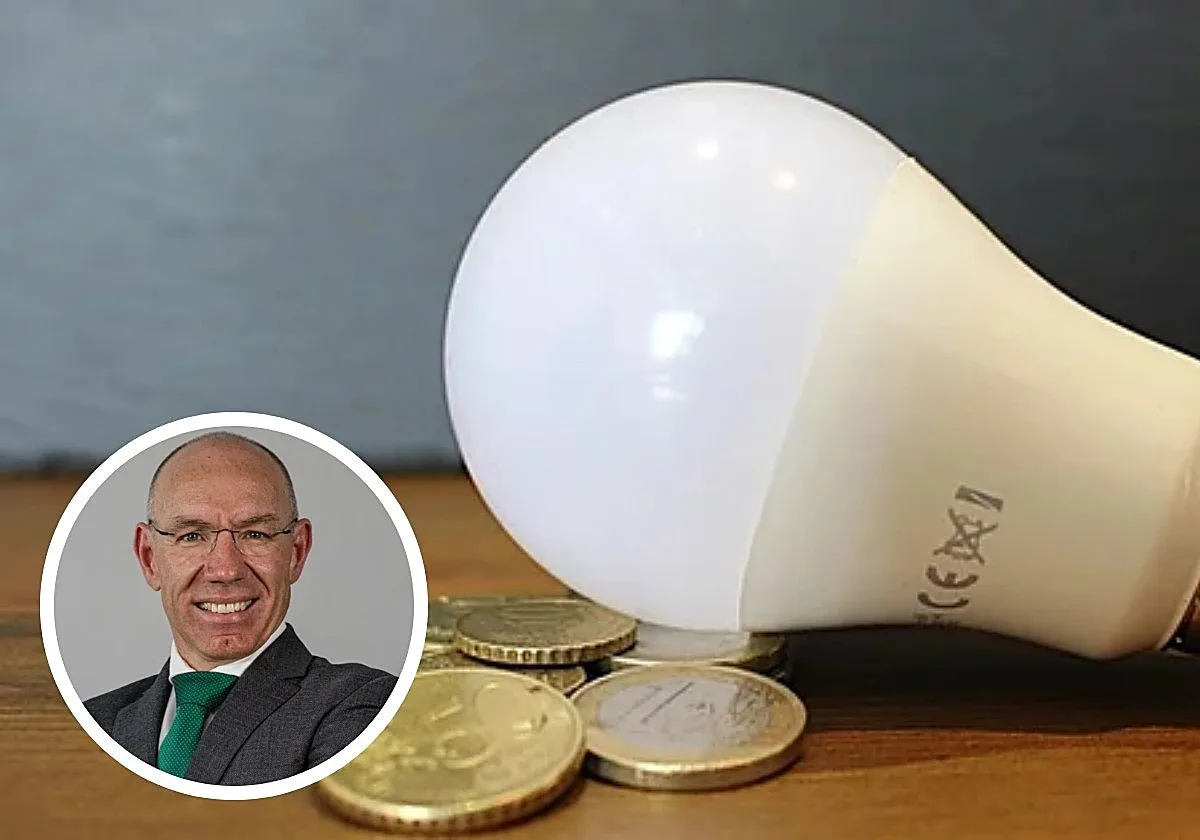 Antonio Aceituno, experto en ahorro de luz: «Este verano la mejor tarifa es el reloj. Desplaza cargas al tramo de las 13 a las 18»