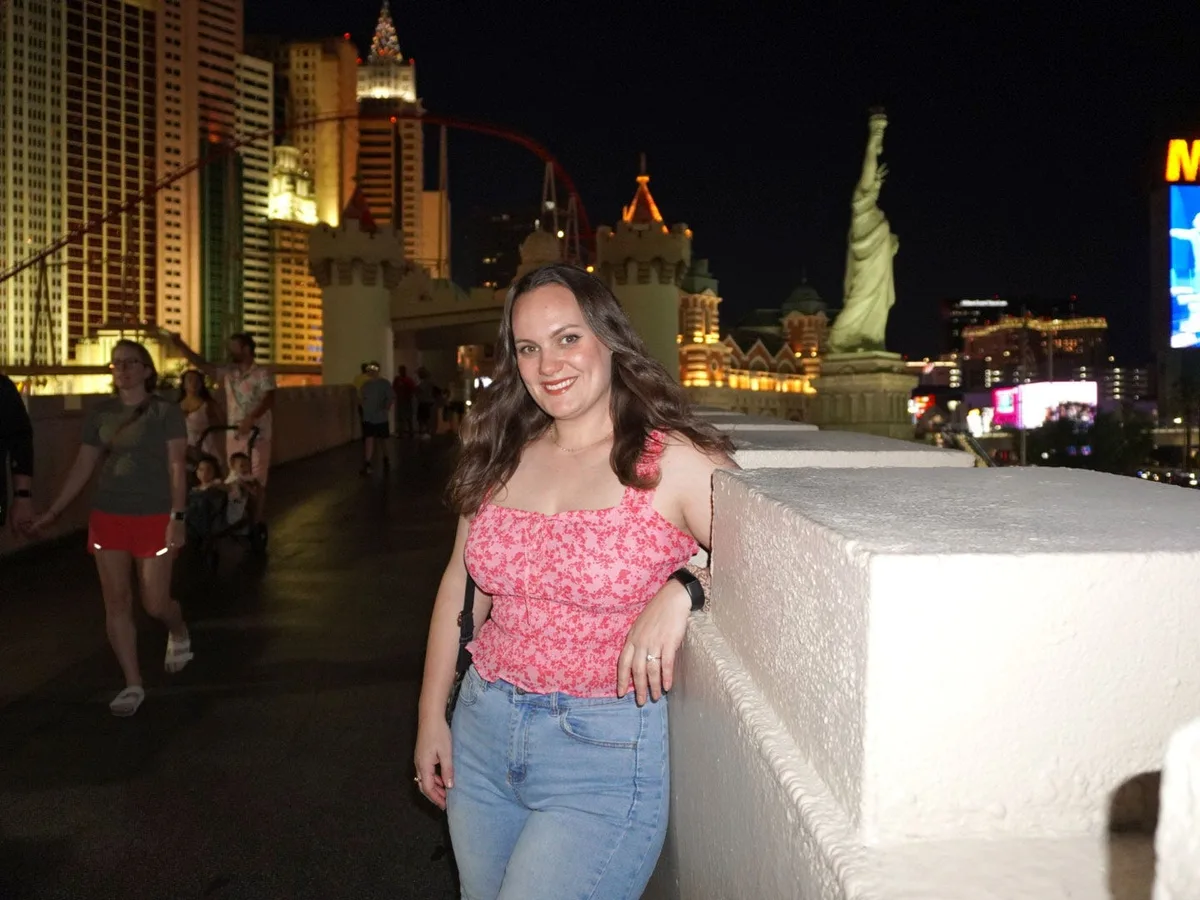 We tried one of Las Vegas' new all-inclusive deals. From show tickets to meals, the $518 package was a great value.