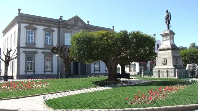 Castelo de Paiva assume usufruto de quintas da Boavista e Vegide