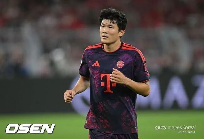 5-1 승리에 '전설' 루시우 이름까지 소환한 김민재, "타 백업 그 이상!" 평점 2점 부여...'파트너' 우파메카노는 1점