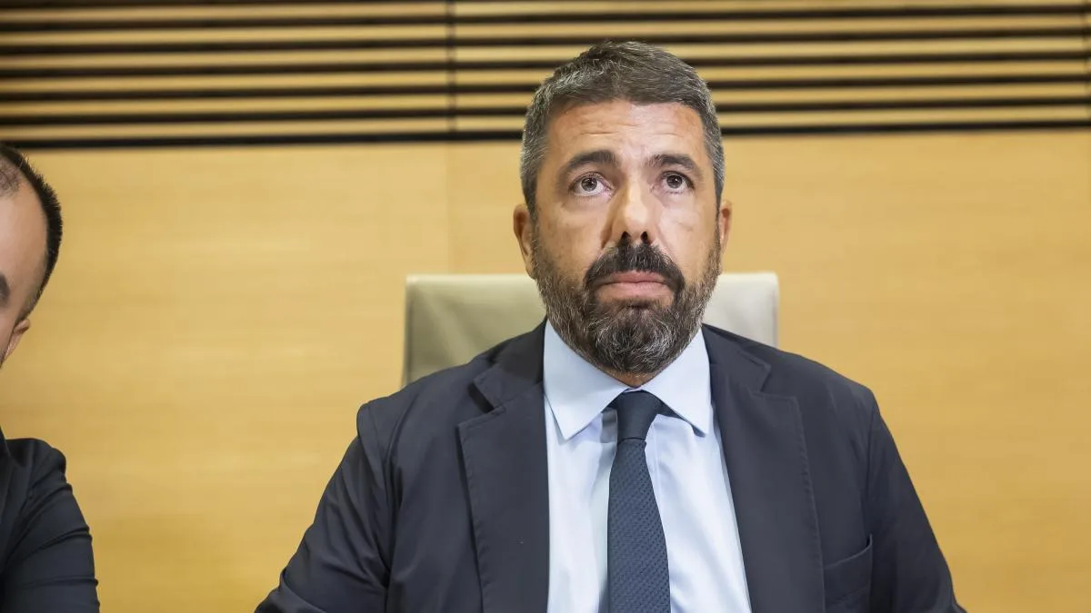 Mazón se personará en tres causas contra quienes le amenazaron de muerte tras la dana