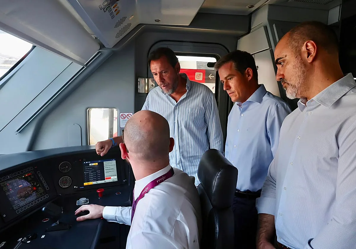 Los trenes «refurbished» de Óscar Puente
