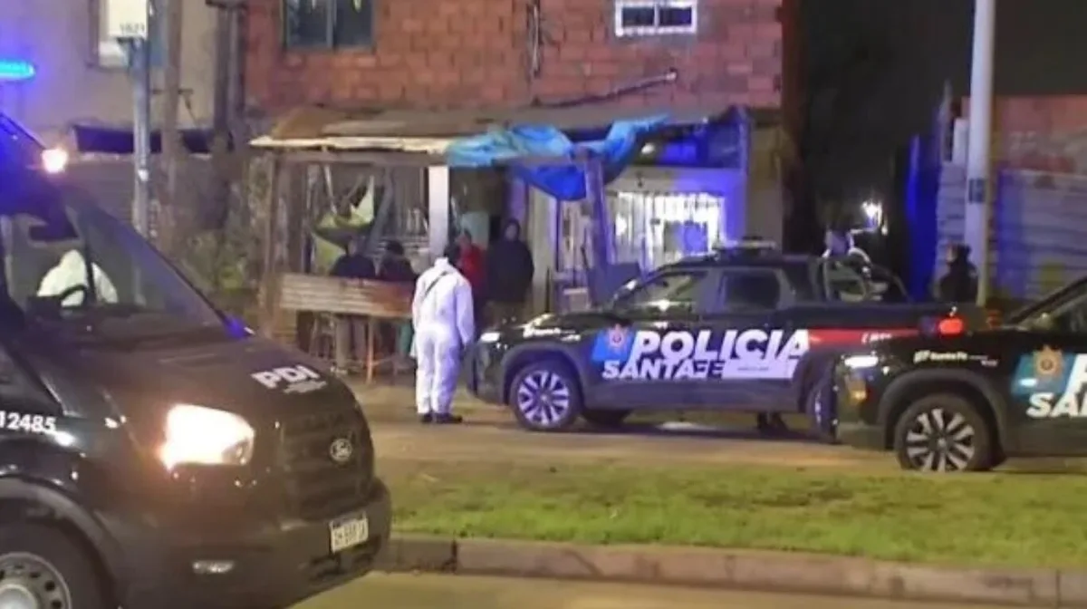 Ataque a tiros cerca del Complejo Penitenciario de Rosario: mataron a un joven de 24 años e hirieron a otro