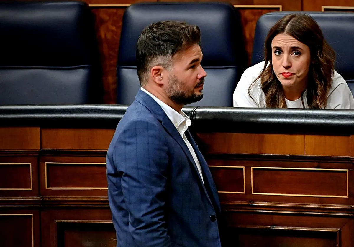 El viejo mensaje de Rufián contra Podemos que vuelve justo tras su pacto con Irene Montero: «Si te engañan una vez la culpa es del otro»