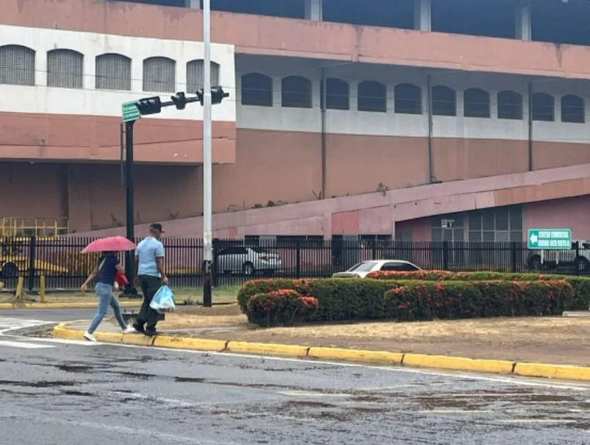 Fuertes vientos vuelven a afectar Ciudad Guayana