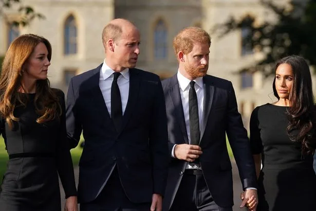 Prince William and Kate 'want no part' in Harry and Meghan drama as Sussexes plot UK return