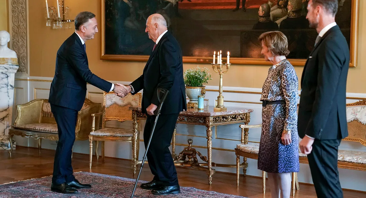 Health of Norway’s king deteriorates while in hospital, palace says