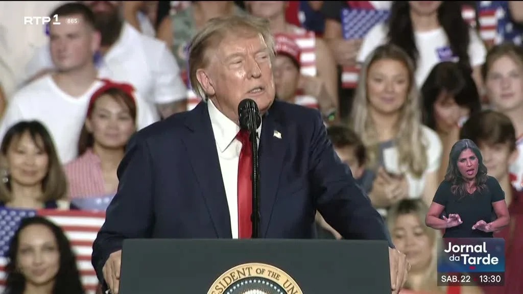 Trump insiste que Estreito de Ormuz é território norte-americano