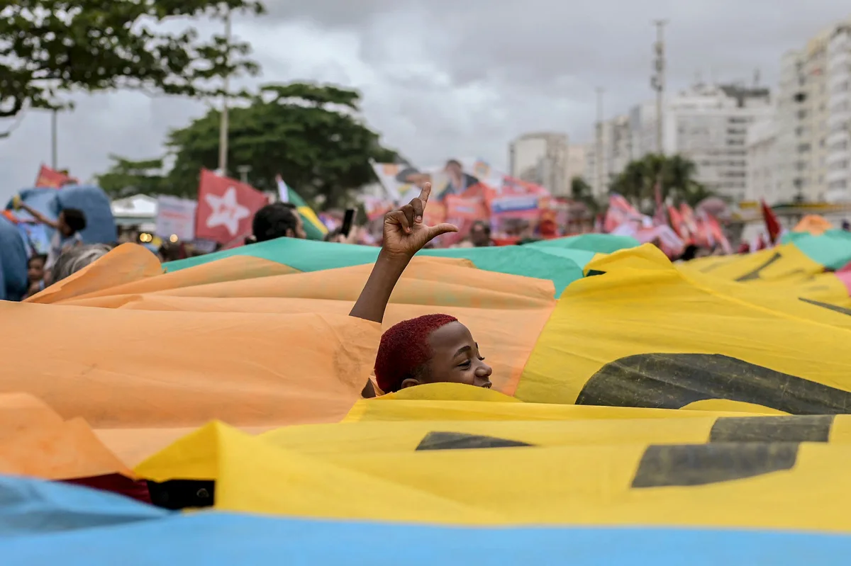 La economía será clave en la batalla electoral de Brasil: un ajuste fiscal en el horizonte eclipsa los buenos datos del Gobierno de Lula