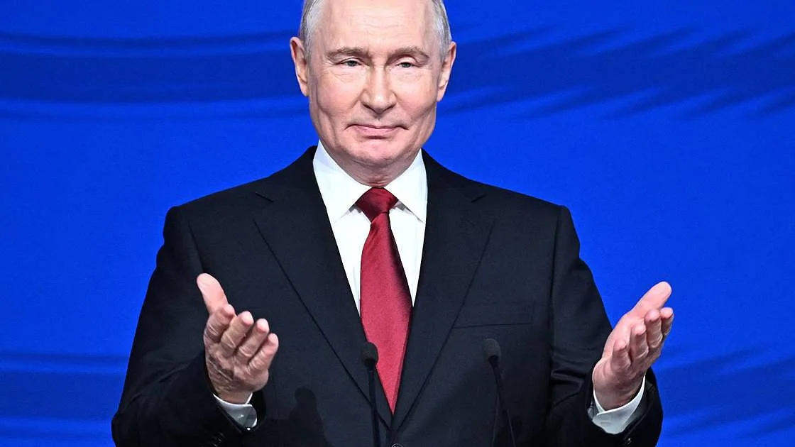 Partido de Vladimir Putin conquista maioria parlamentar com recorde de deputados