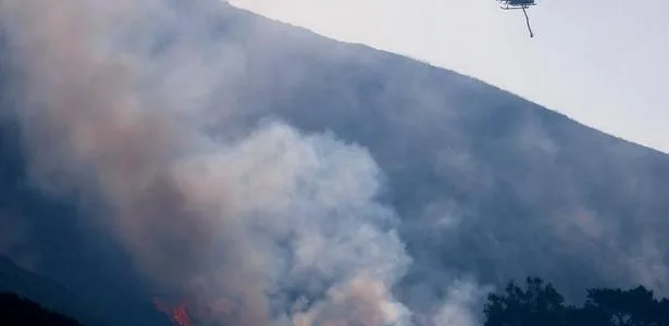 EUA: Incêndios destroem 300 casas no Colorado e estado pede ajuda federal