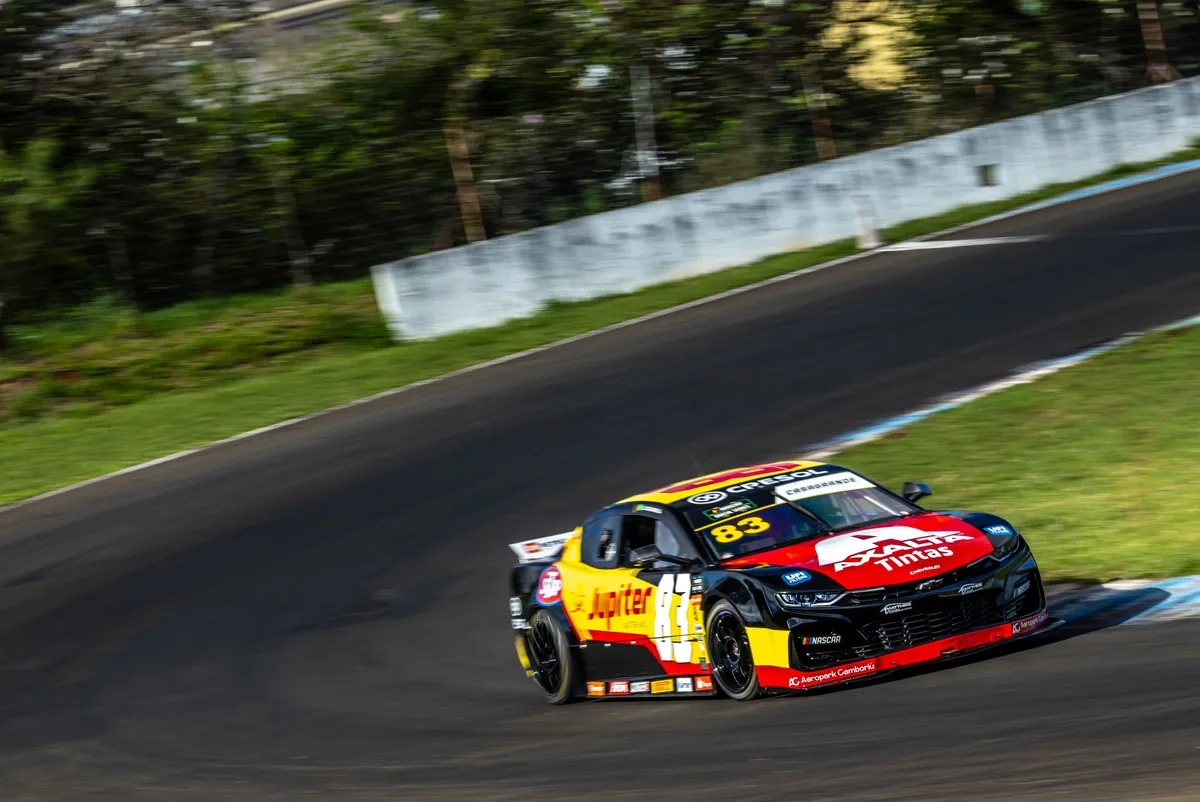 Casagrande assume liderança da NASCAR Brasil com 2º lugar na Sprint em Londrina